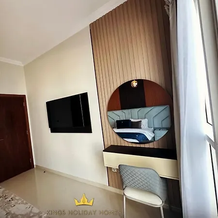 Dunya Tower Royal Suite Burj Khalifa Street, Kings Dubai Exterior photo