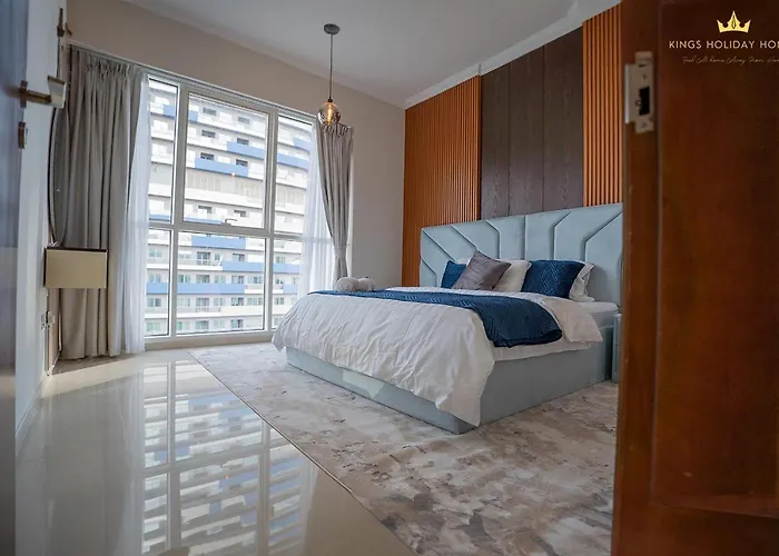 Dunya Tower Royal Suite Burj Khalifa Street, Kings