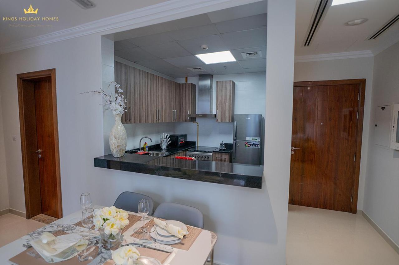 Dunya Tower Royal Burj Khalifa Street, Kings Apartment *