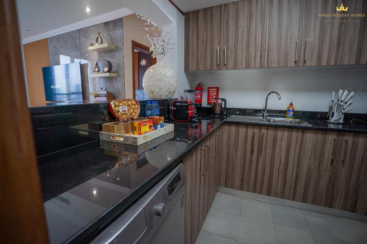 Apartment Dunya Tower Royal Burj Khalifa Street, Kings *